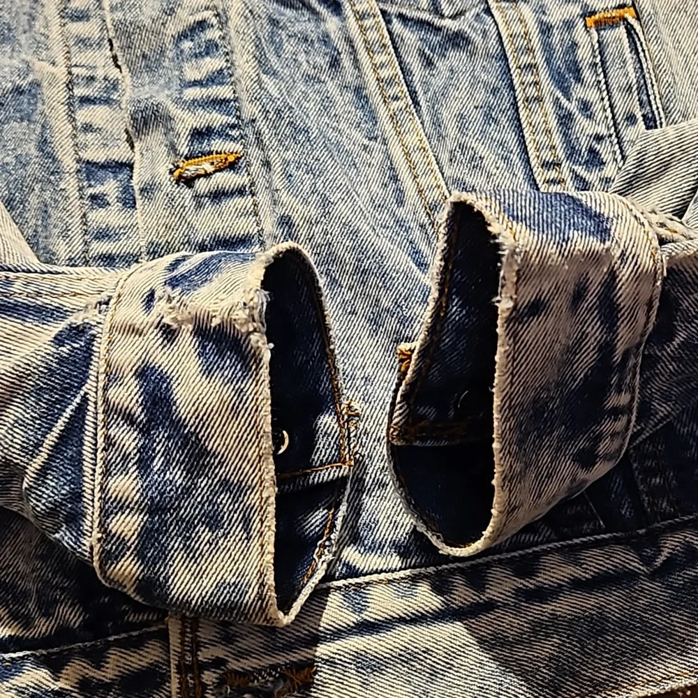 Levi's Vintage Acid Washed Denim Trucker Jacket Med Unisex